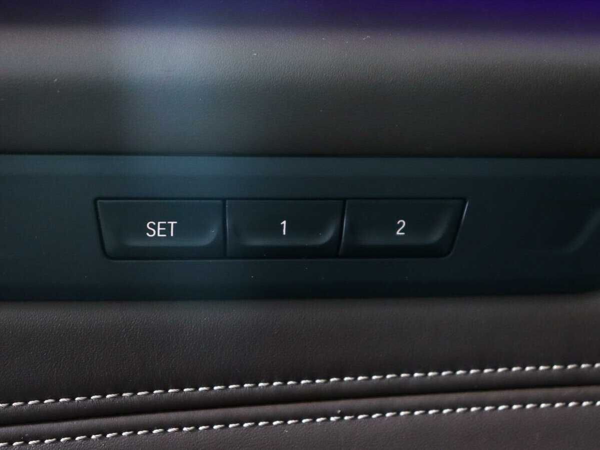 Купить BMW 5 серии 530d xDrive, 2019, 157 807 км, фото №16