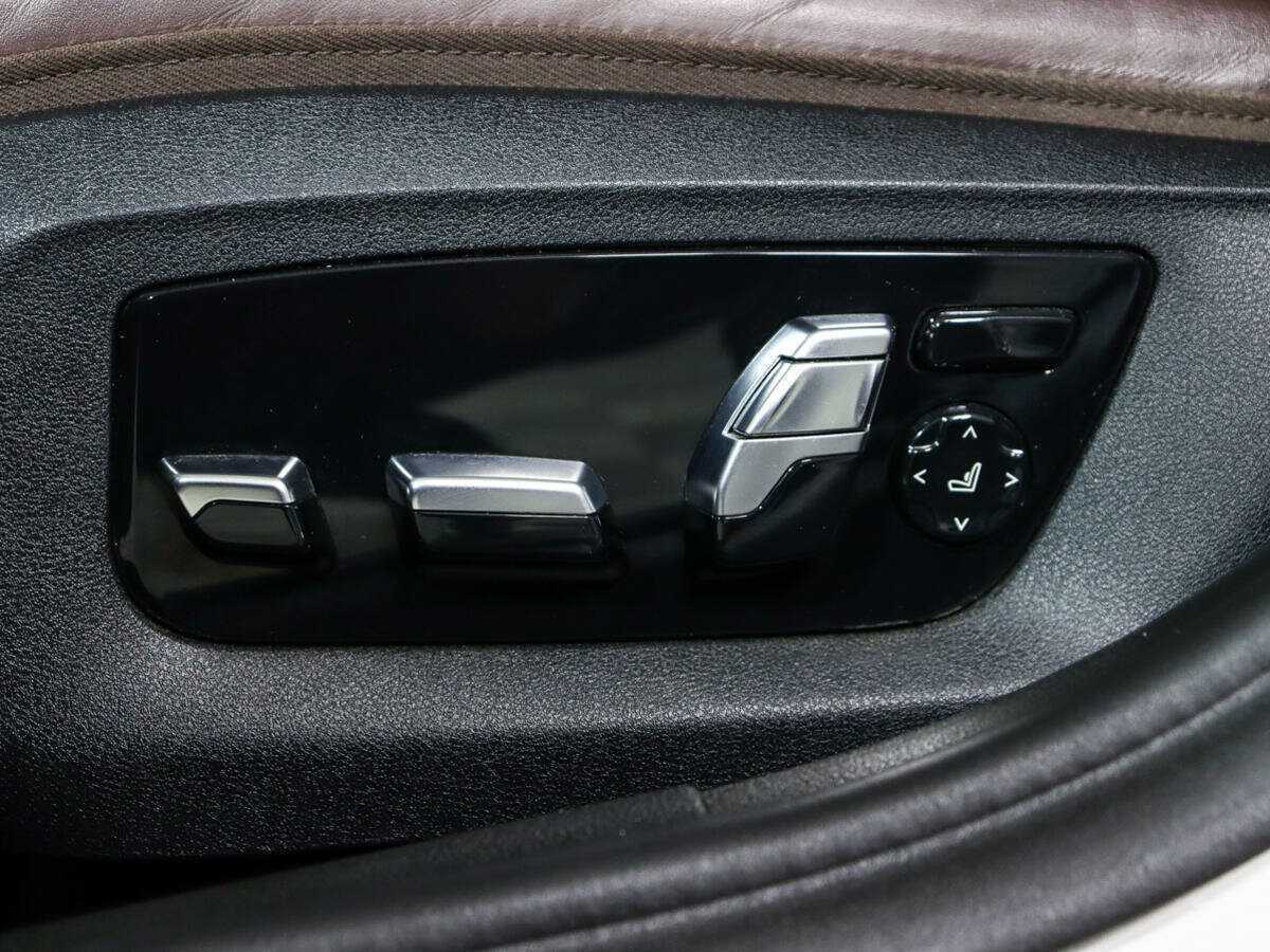 Купить BMW 5 серии 530d xDrive, 2019, 157 807 км, фото №17