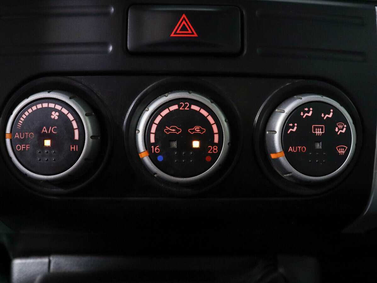 Купить Nissan X-Trail, 2007, 318 870 км, фото №16