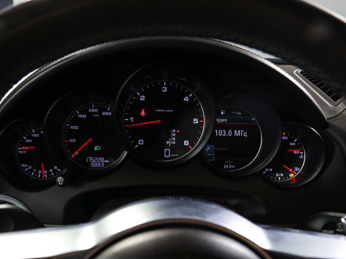 Купить Porsche Cayenne Diesel, 2015, 175 229 км, фото №9