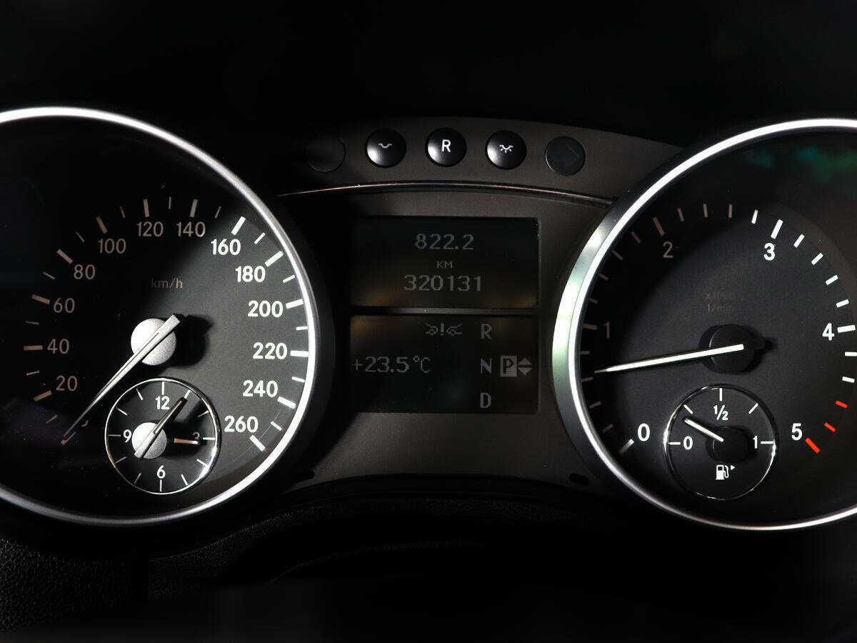 Купить Mercedes-Benz M-Класс 420, 2007, 320 131 км, фото №8