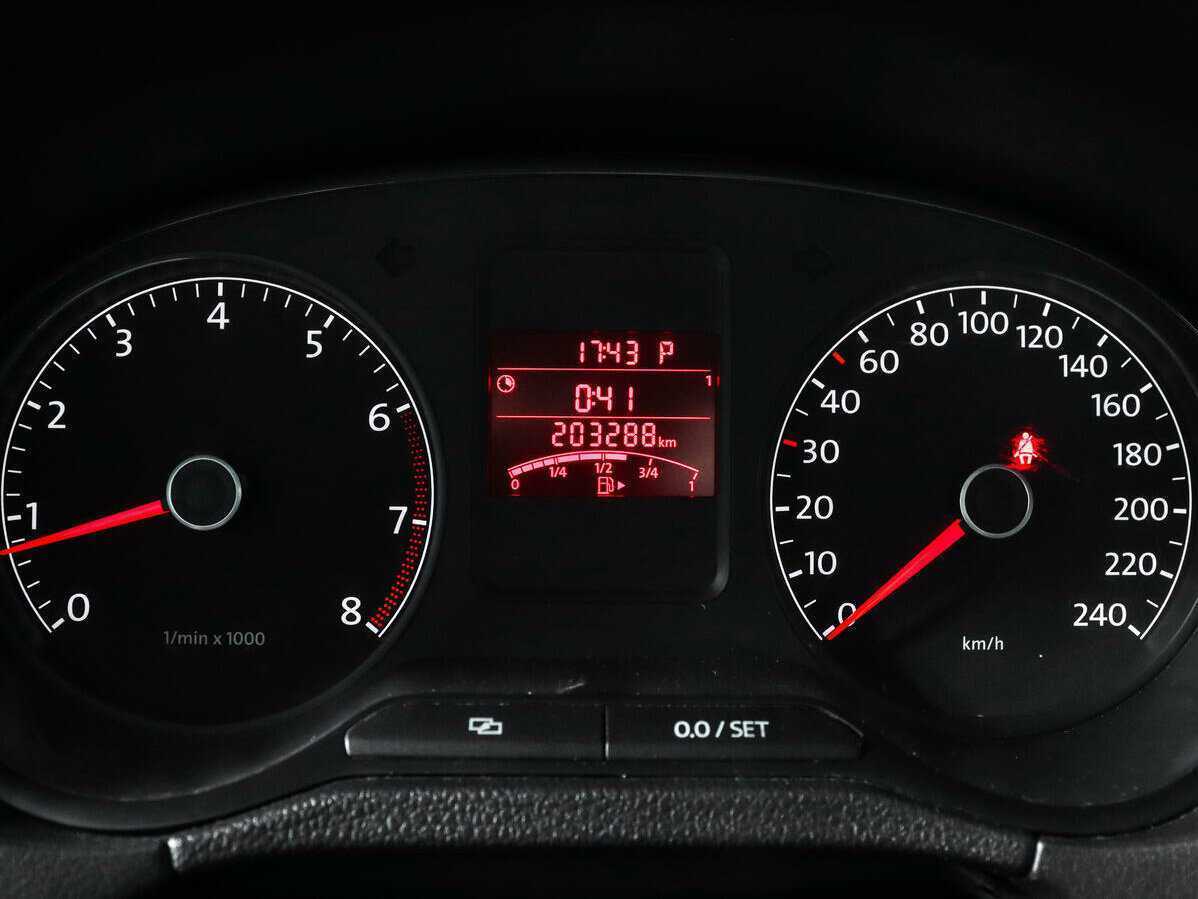 Купить Volkswagen Polo, 2011, 203 287 км, фото №11