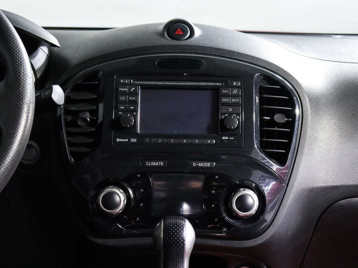 Купить Nissan Juke, 2011, 97 000 км, фото №11