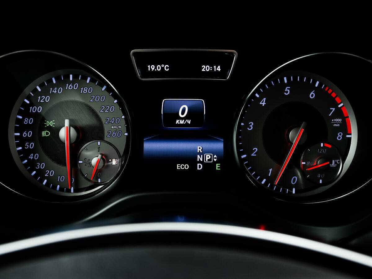 Купить Mercedes-Benz GLA 250, 2014, 67 555 км, фото №10