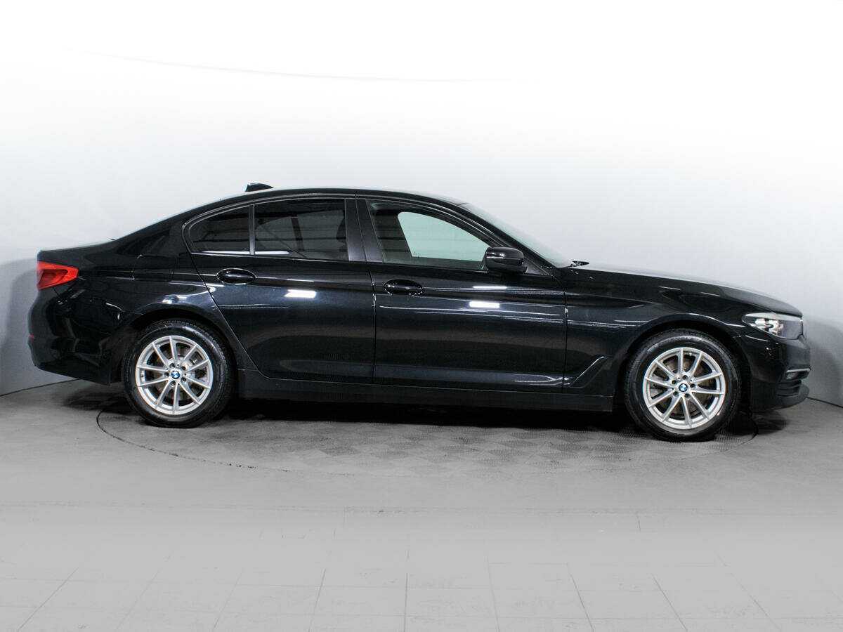 Купить BMW 5 серии 520d xDrive, 2019, 94 200 км, фото №4