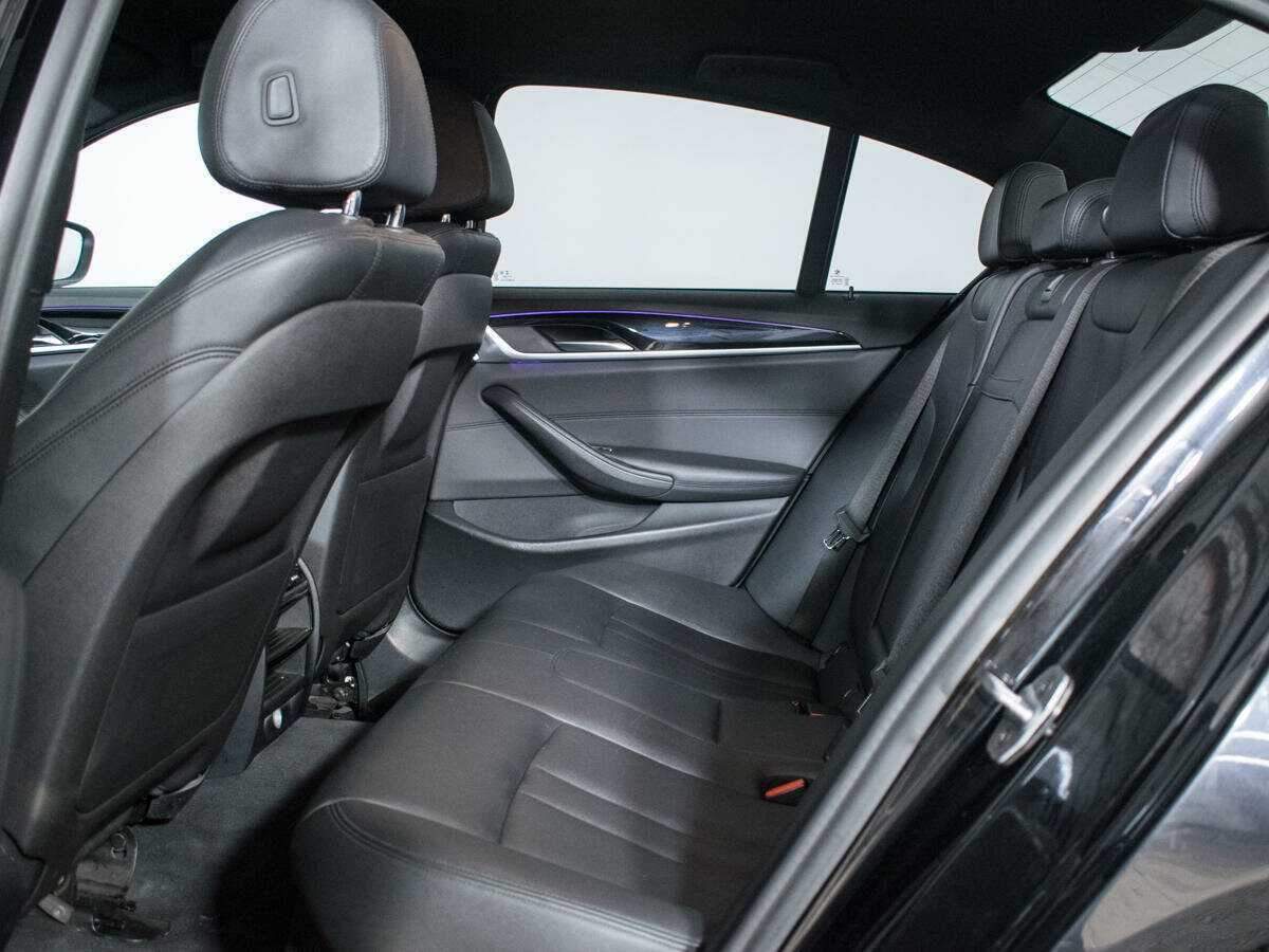 Купить BMW 5 серии 520d xDrive, 2019, 94 200 км, фото №10