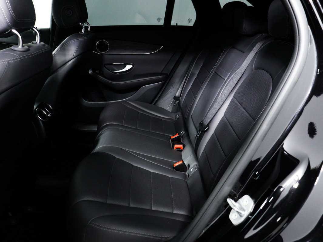Купить Mercedes-Benz GLC 300 d, 2019, 59 000 км, фото №12