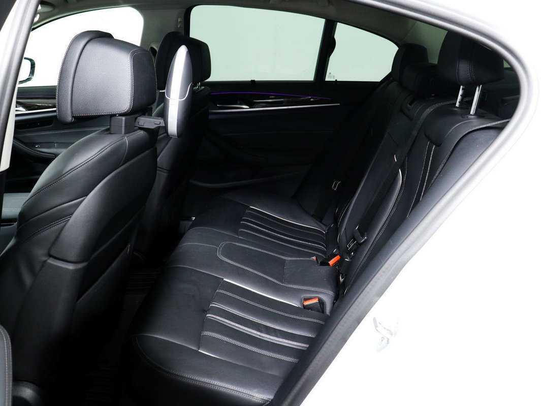 Купить BMW 5 серии 520i, 2022, 17 000 км, фото №12