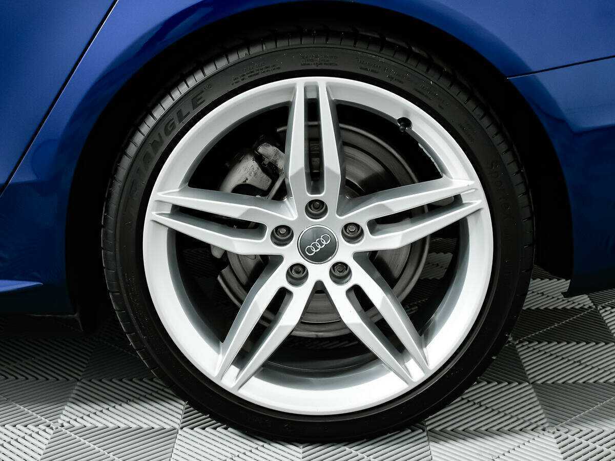 Купить Audi A4, 2014, 72 730 км, фото №13