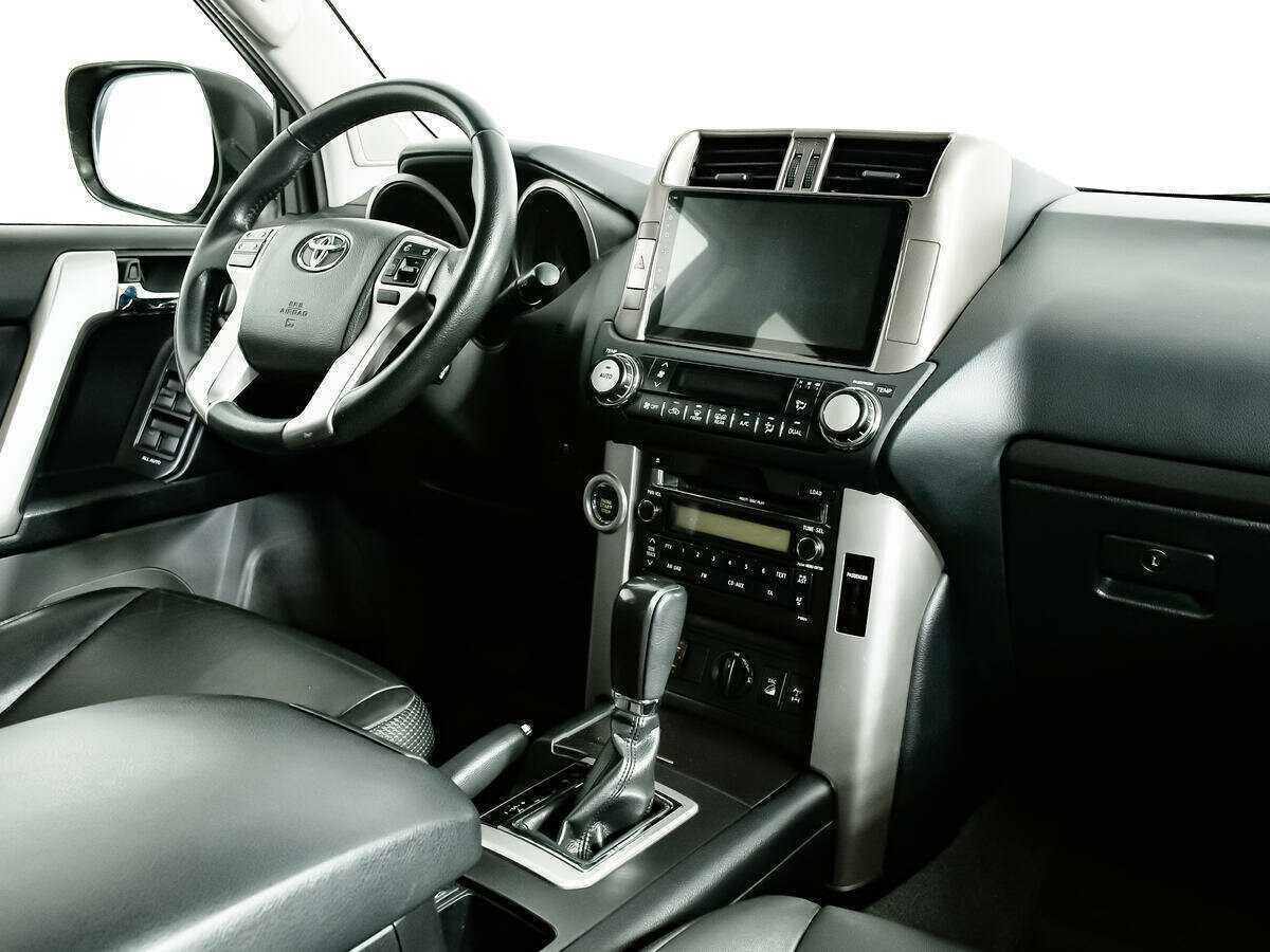 Купить Toyota Land Cruiser Prado, 2010, 168 995 км, фото №7
