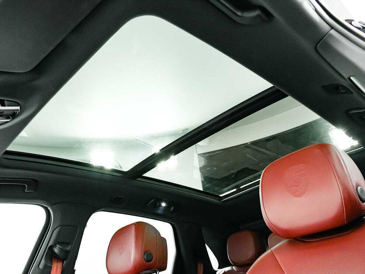 Купить Porsche Cayenne, 2019, 110 175 км, фото №17