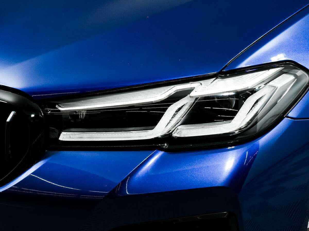 Купить BMW 5 серии 520d xDrive, 2021, 56 441 км, фото №15