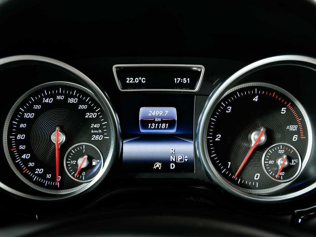 Купить Mercedes-Benz GLE 350 d, 2015, 131 112 км, фото №10