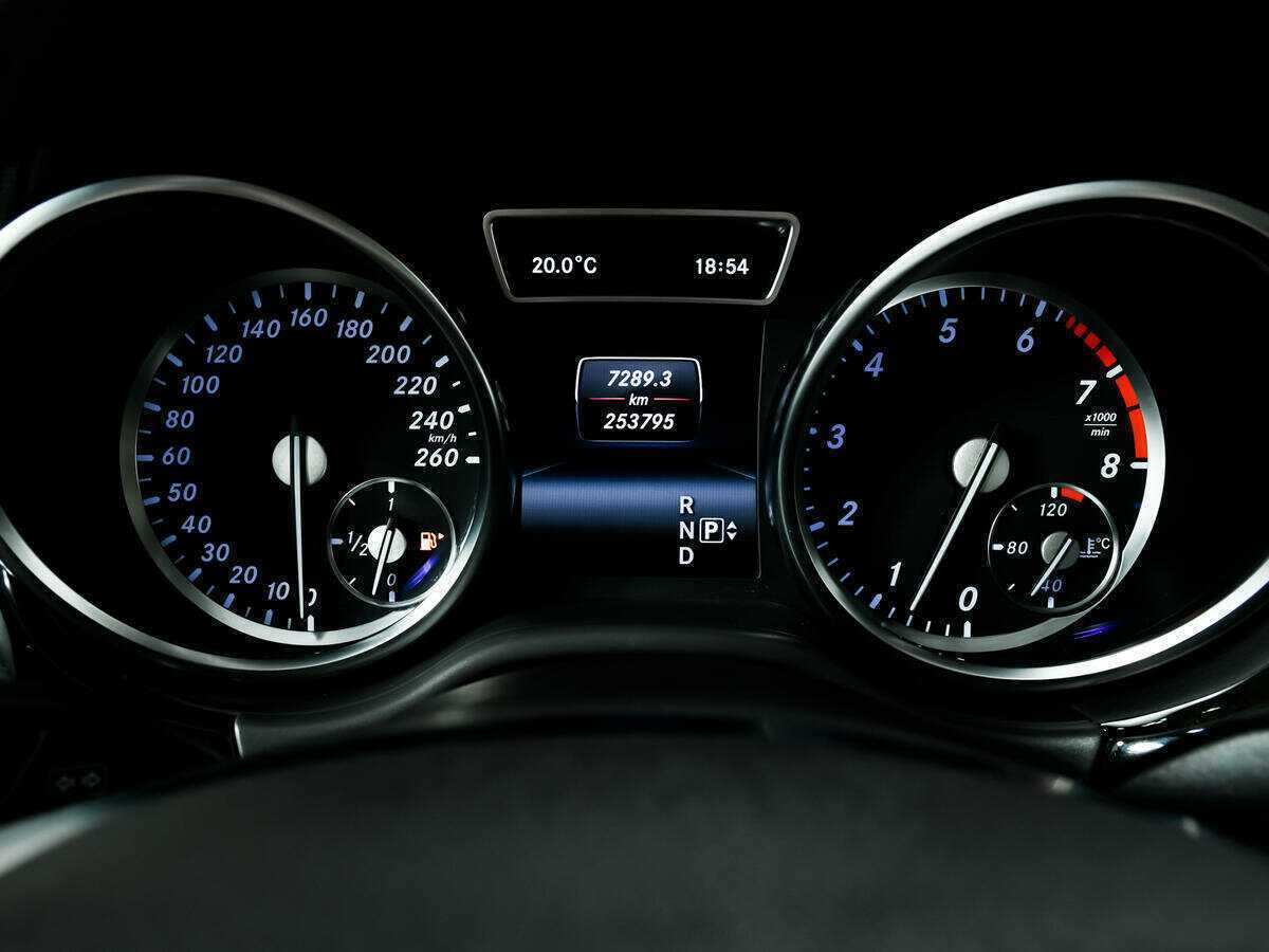 Купить Mercedes-Benz GL-Класс 400, 2014, 253 793 км, фото №10