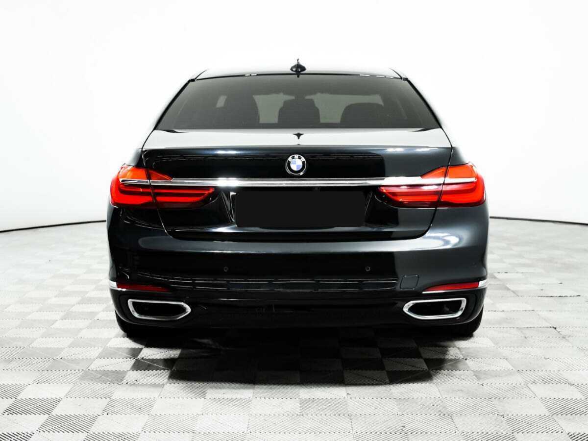 Купить BMW 7 серии 730i, 2016, 127 437 км, фото №6