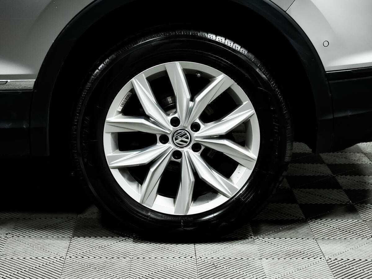 Купить Volkswagen Tiguan, 2020, 107 813 км, фото №14