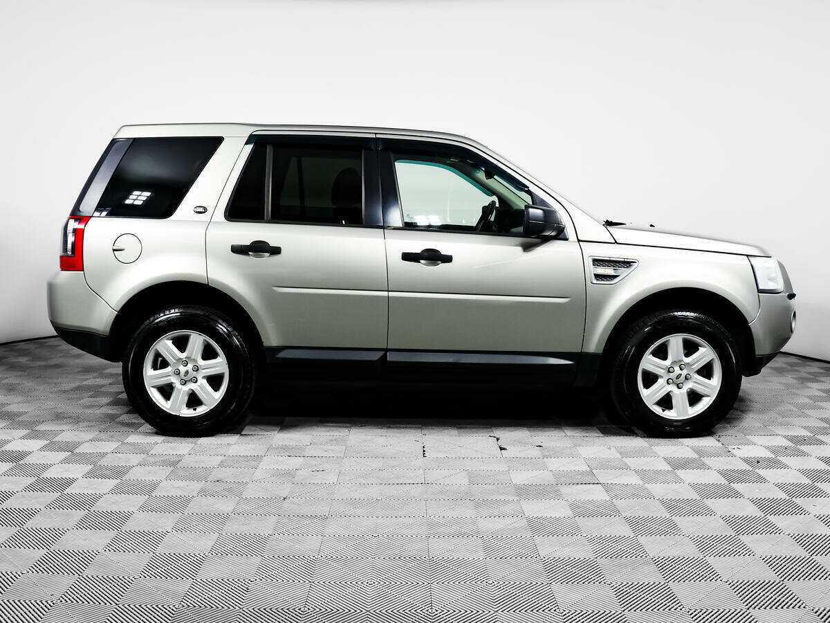 Купить Land Rover Freelander, 2010, 222 107 км, фото №4