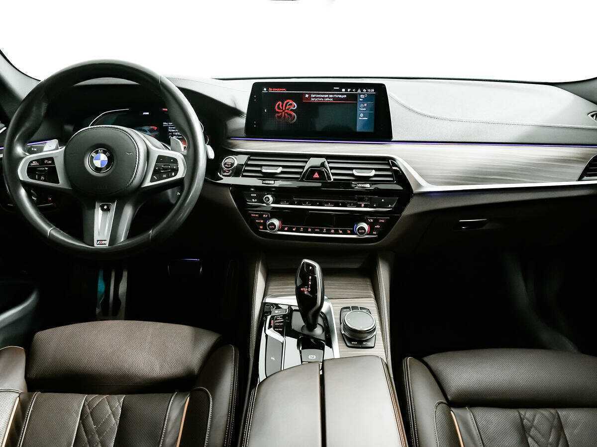 Купить BMW 5 серии 530d xDrive, 2019, 70 633 км, фото №10