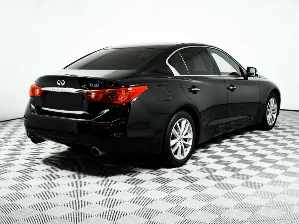 Купить Infiniti Q50, 2015, 123 553 км, фото №5