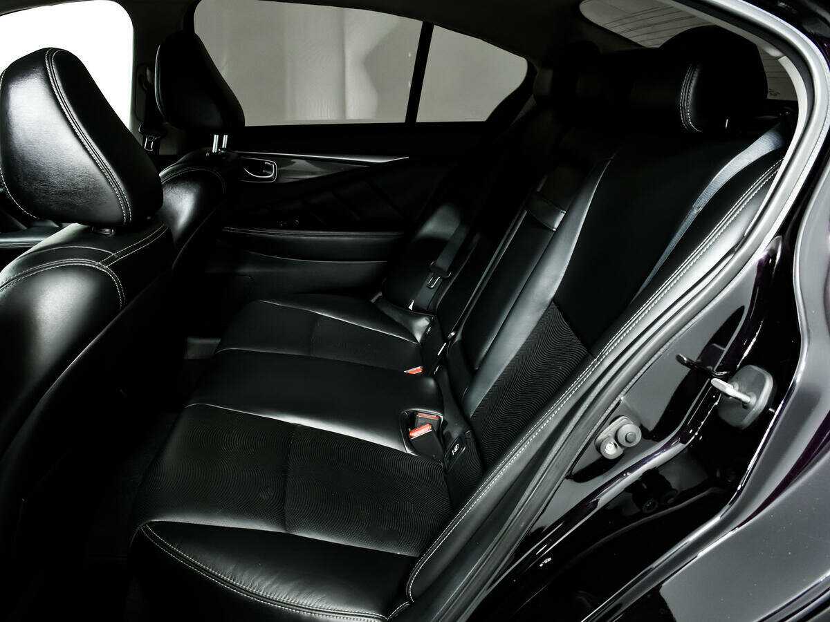 Купить Infiniti Q50, 2015, 123 553 км, фото №12