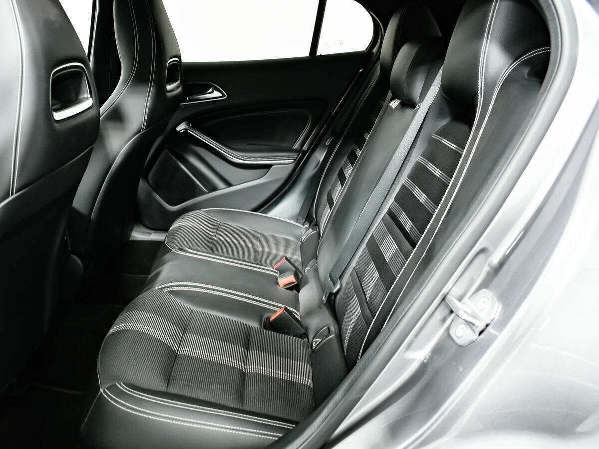 Купить Mercedes-Benz GLA 250, 2019, 46 377 км, фото №12