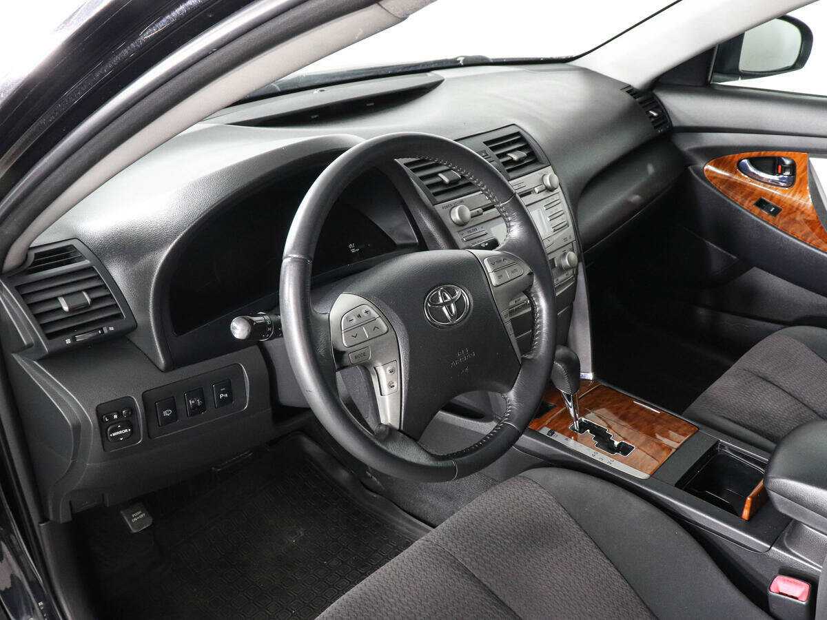 Купить Toyota Camry, 2011, 365 857 км, фото №5