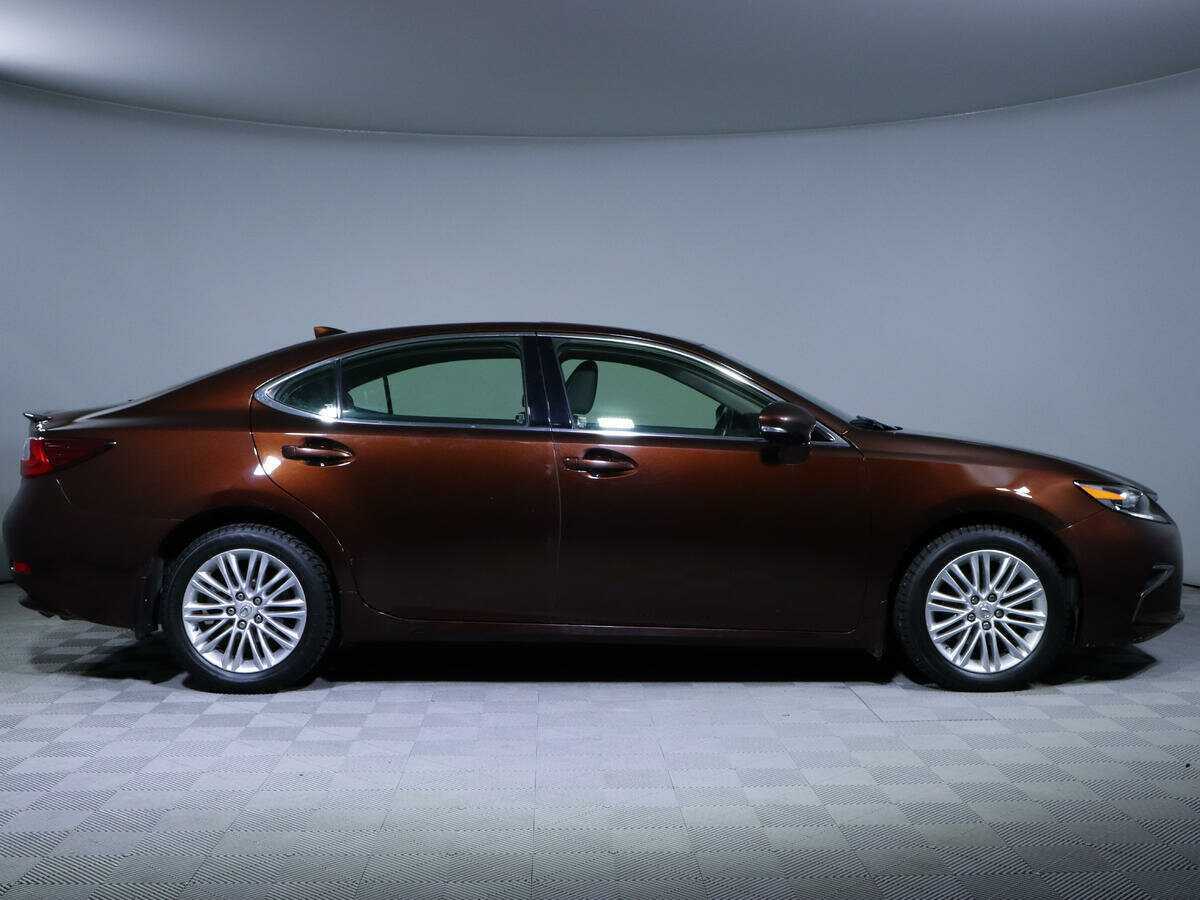 Купить Lexus ES 200, 2016, 123 000 км, фото №4