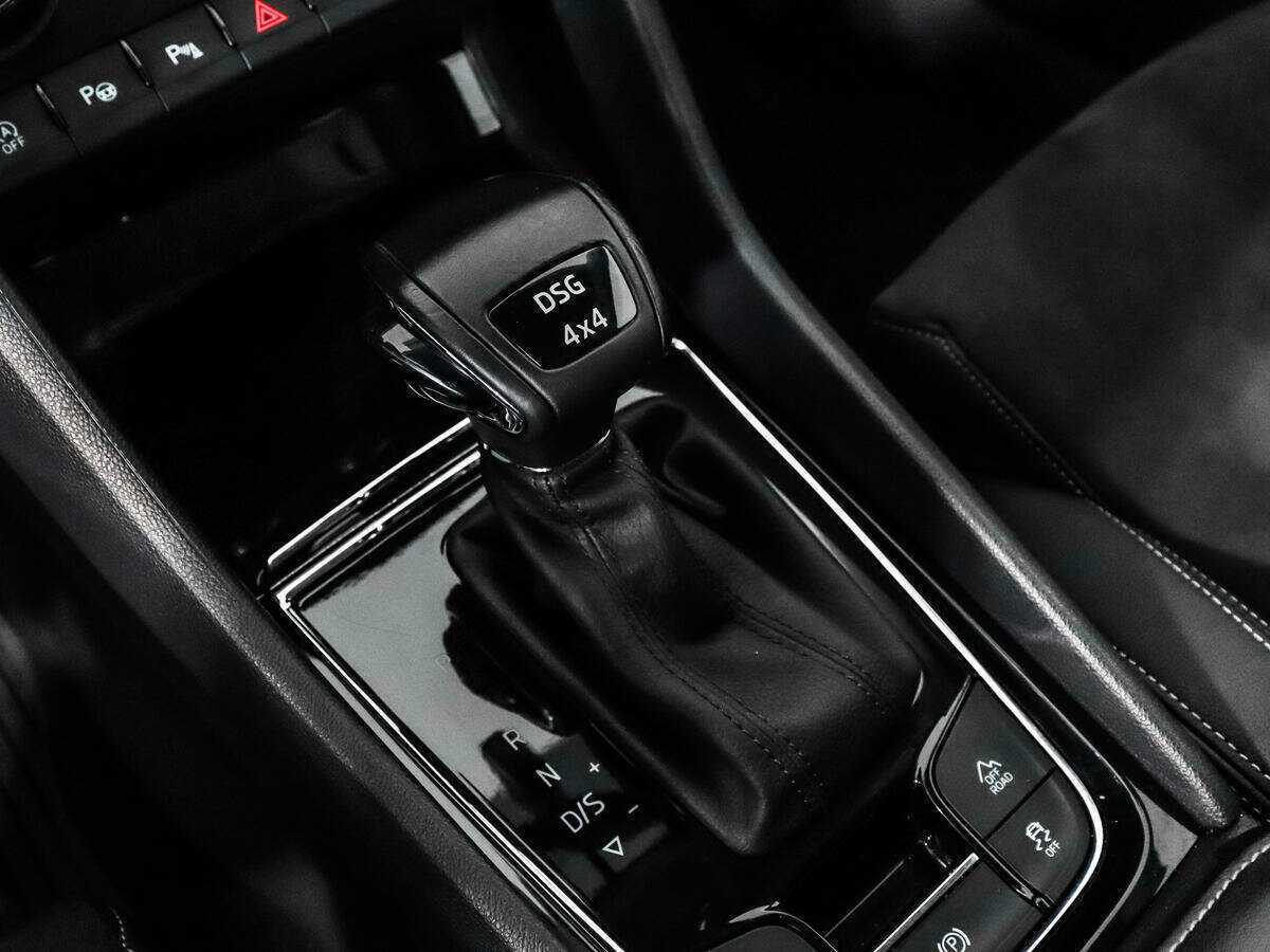 Купить Skoda Karoq DSG6, 2021, 82 955 км, фото №12