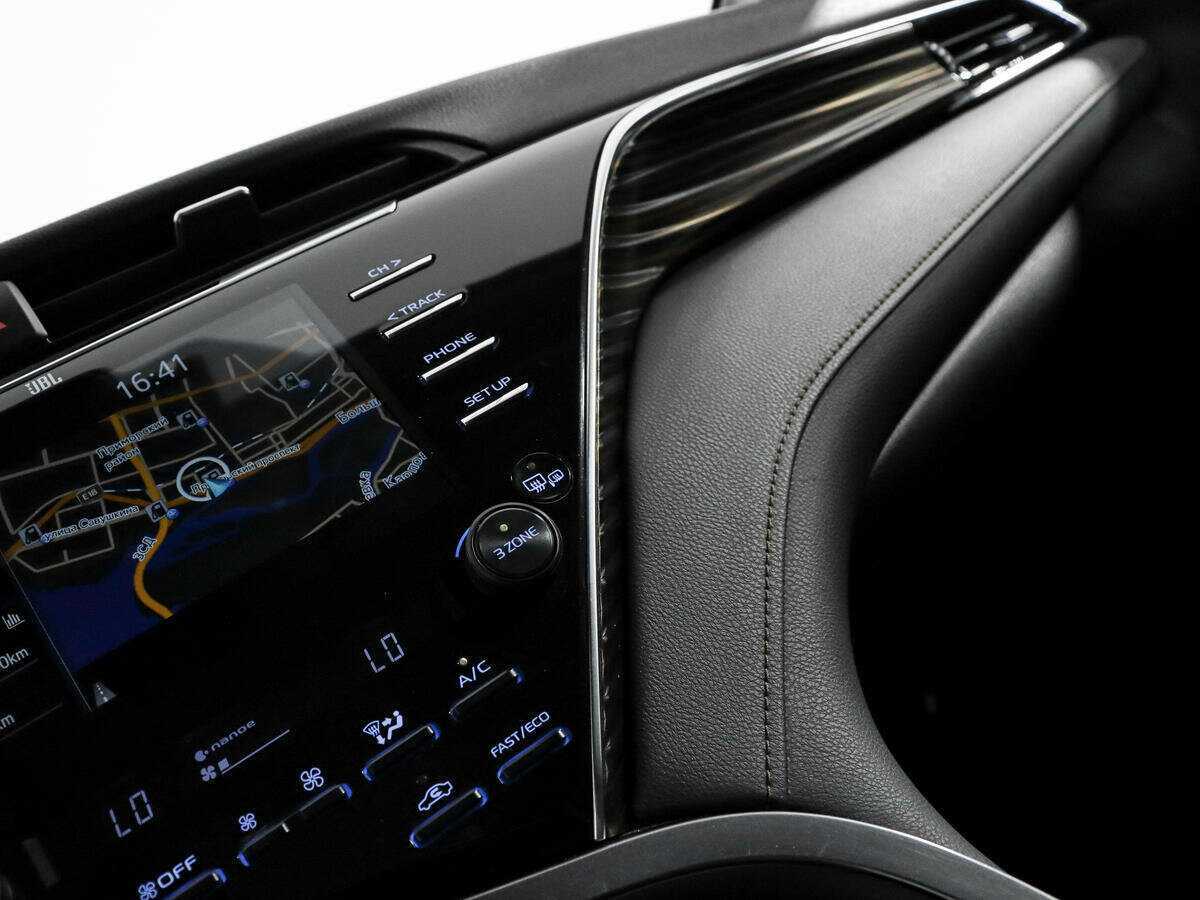 Купить Toyota Camry, 2019, 93 300 км, фото №20