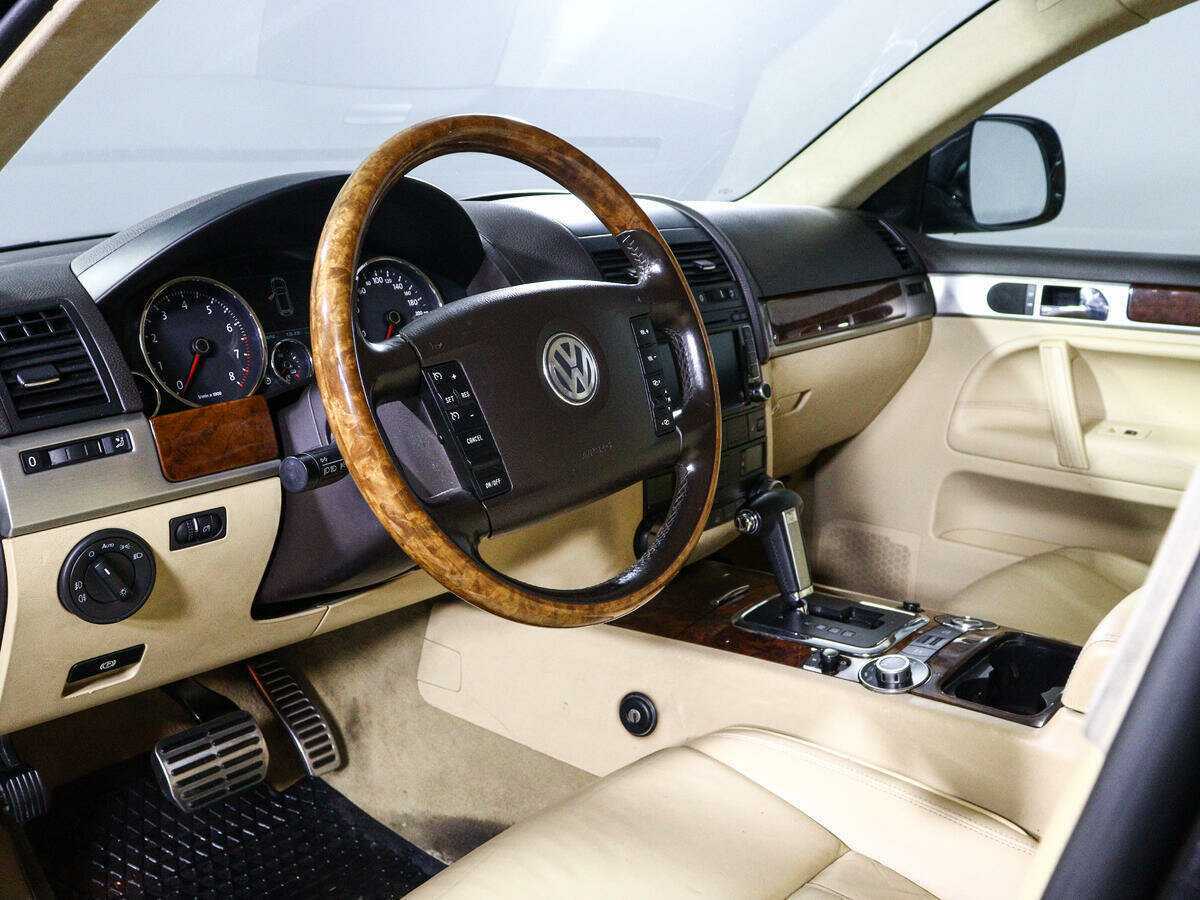 Купить Volkswagen Touareg, 2008, 200 000 км, фото №14