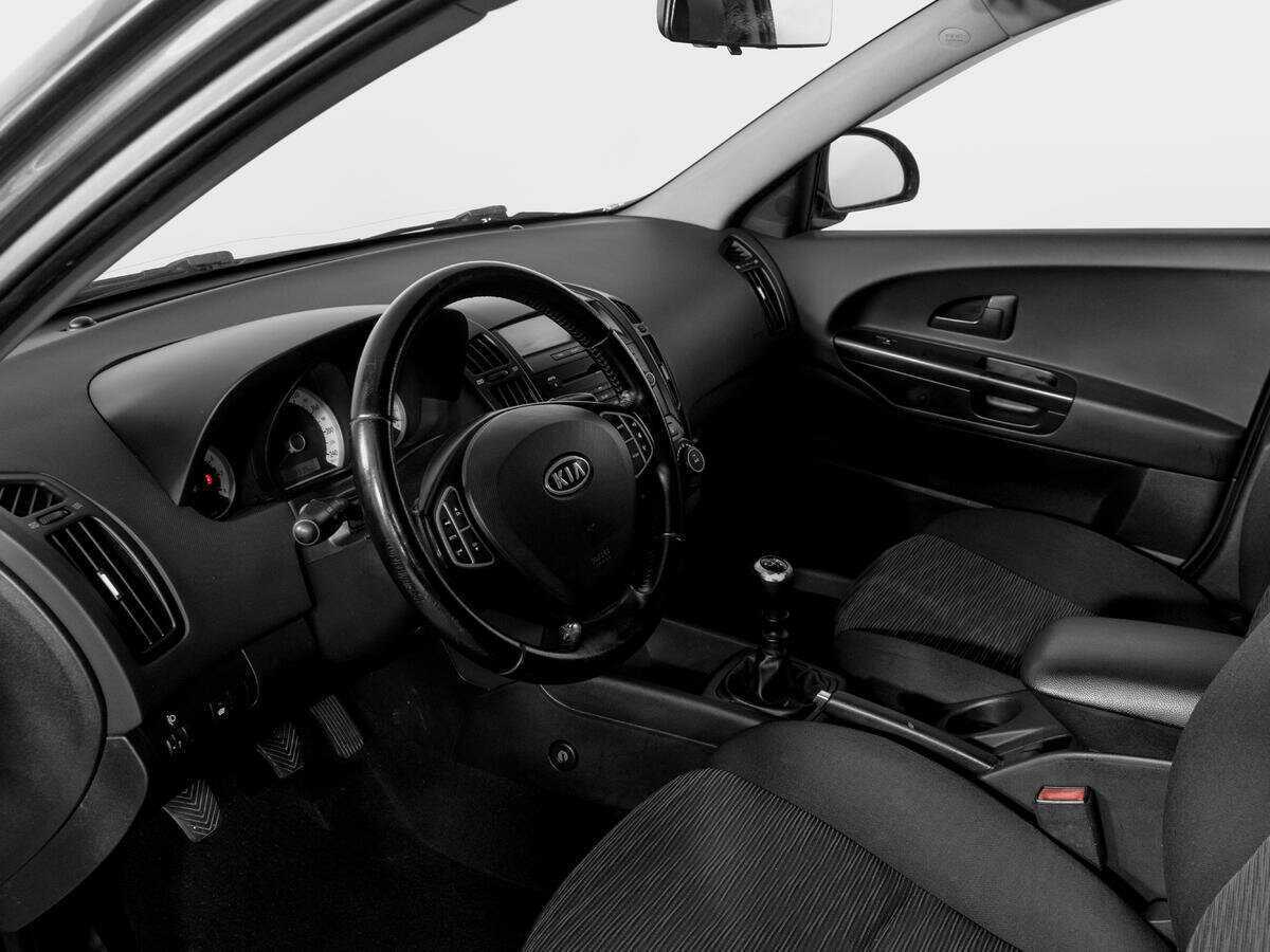 Купить Kia Ceed, 2009, 208 925 км, фото №15