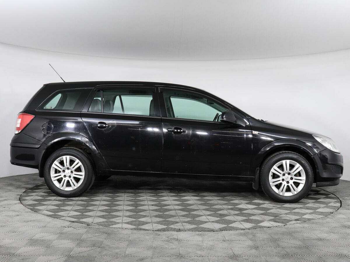 Купить Opel Astra, 2011, 275 950 км, фото №5