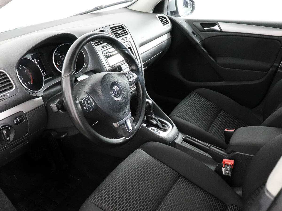 Купить Volkswagen Golf, 2011, 177 760 км, фото №8