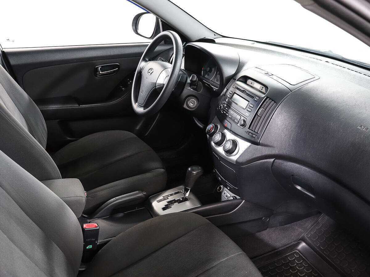 Купить Hyundai Elantra, 2011, 92 395 км, фото №9