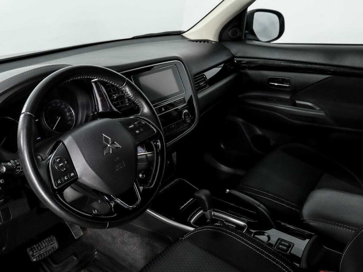 Купить Mitsubishi Outlander, 2019, 79 189 км, фото №9