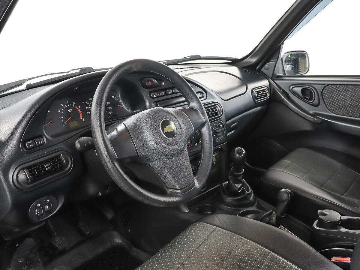 Купить Chevrolet Niva, 2011, 82 819 км, фото №13