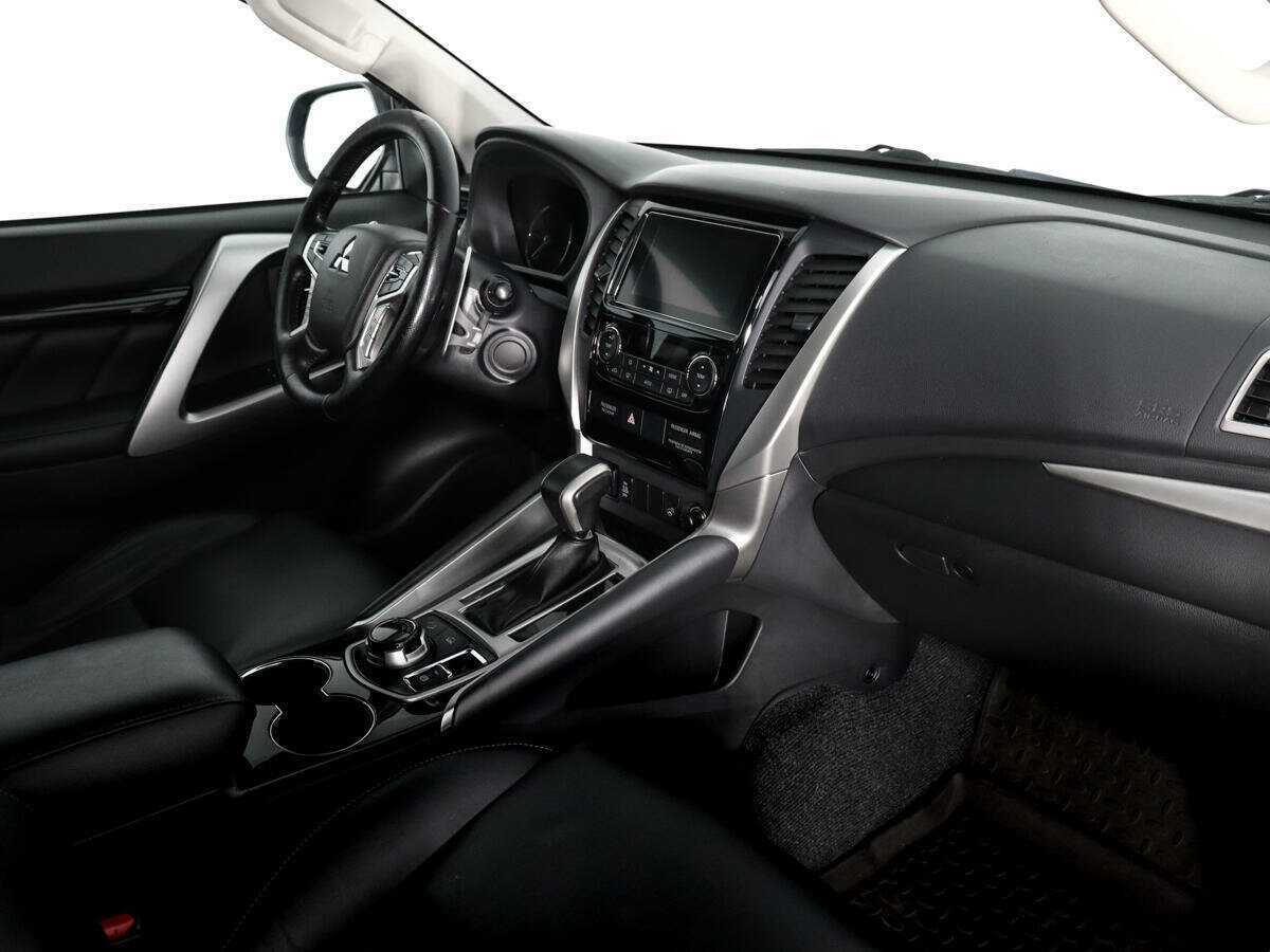 Купить Mitsubishi Pajero Sport, 2019, 194 988 км, фото №12