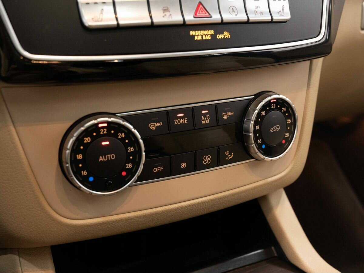 Купить Mercedes-Benz GLS 350 d, 2018, 84 785 км, фото №21