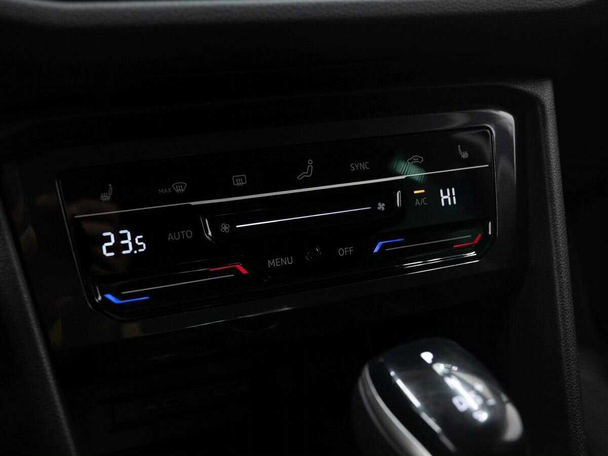 Купить Volkswagen Tiguan, 2021, 52 511 км, фото №21