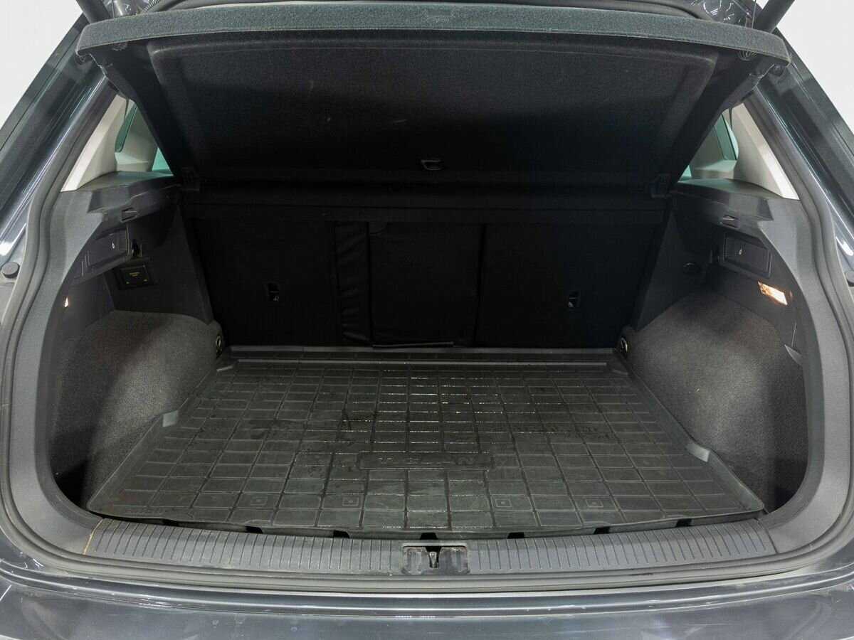 Купить Volkswagen Tiguan, 2021, 52 511 км, фото №24