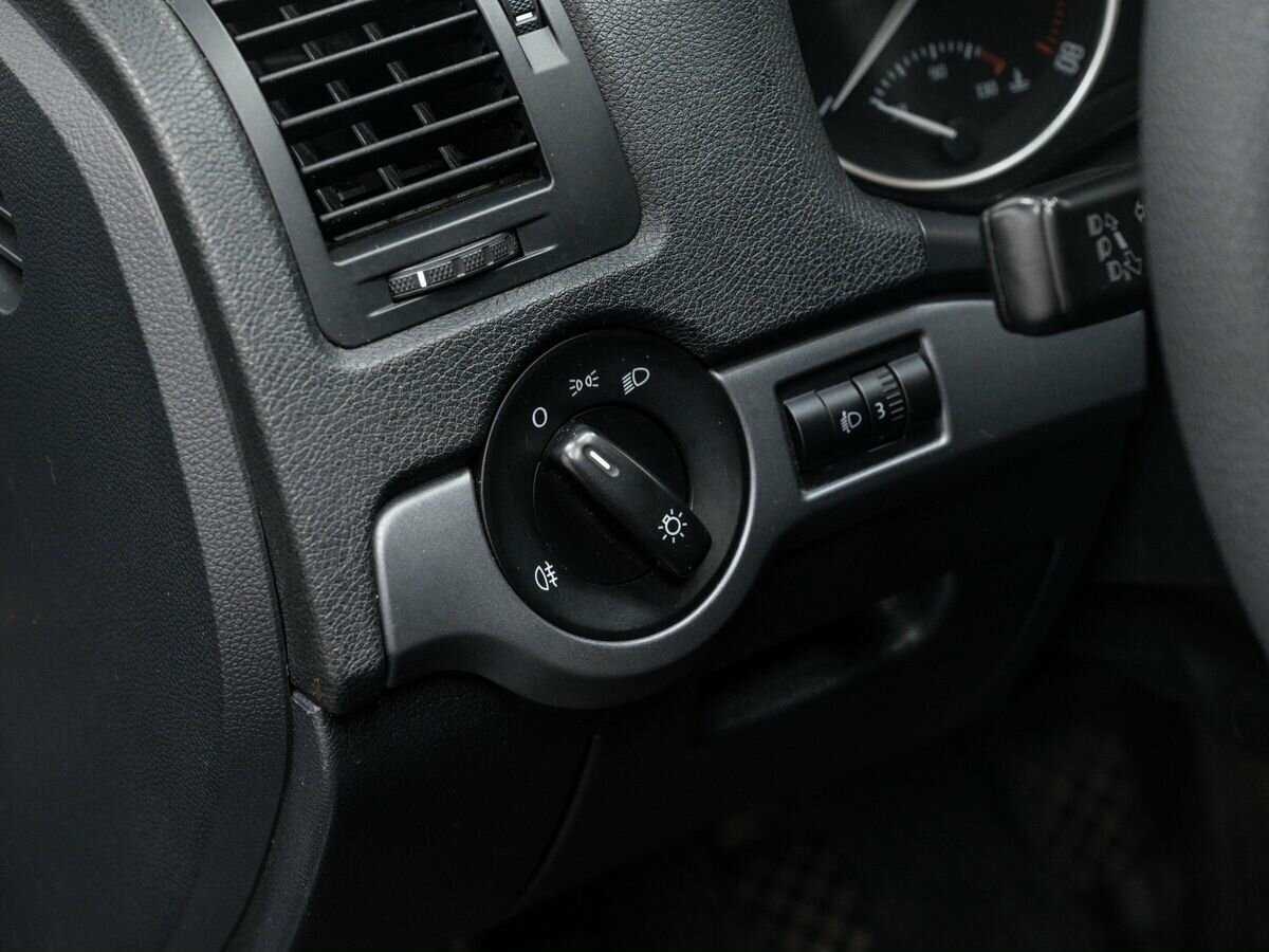 Купить Skoda Octavia, 2011, 190 000 км, фото №17