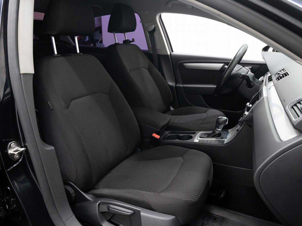 Купить Volkswagen Passat, 2011, 117 000 км, фото №14