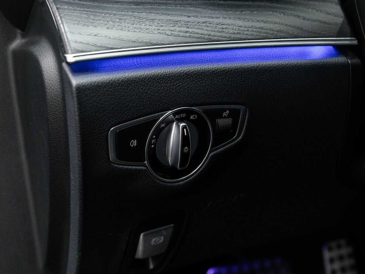 Купить Mercedes-Benz E-Класс 220 d, 2021, 109 469 км, фото №16