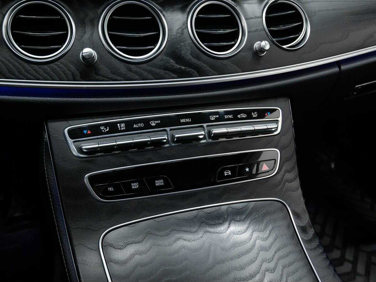 Купить Mercedes-Benz E-Класс 220 d, 2021, 109 469 км, фото №18
