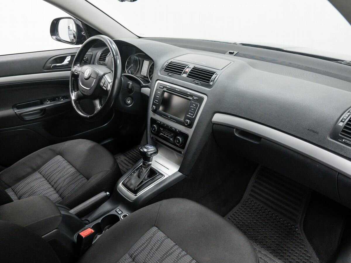 Купить Skoda Octavia, 2010, 224 650 км, фото №7