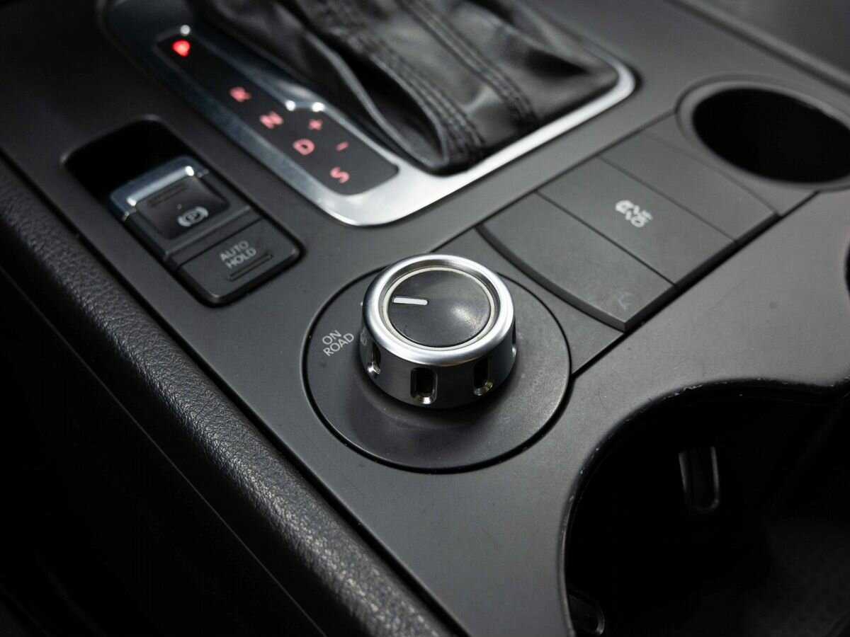 Купить Volkswagen Touareg, 2011, 199 705 км, фото №24