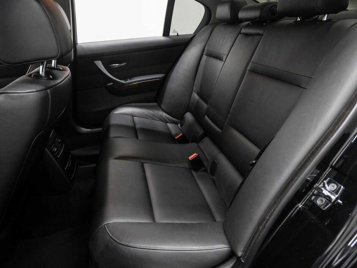 Купить BMW 3 серии 320i, 2009, 260 643 км, фото №13