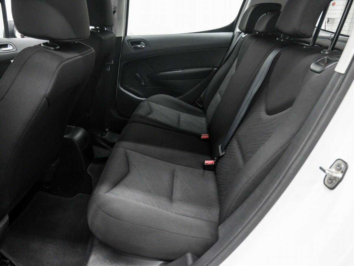 Купить Peugeot 308, 2010, 91 262 км, фото №11