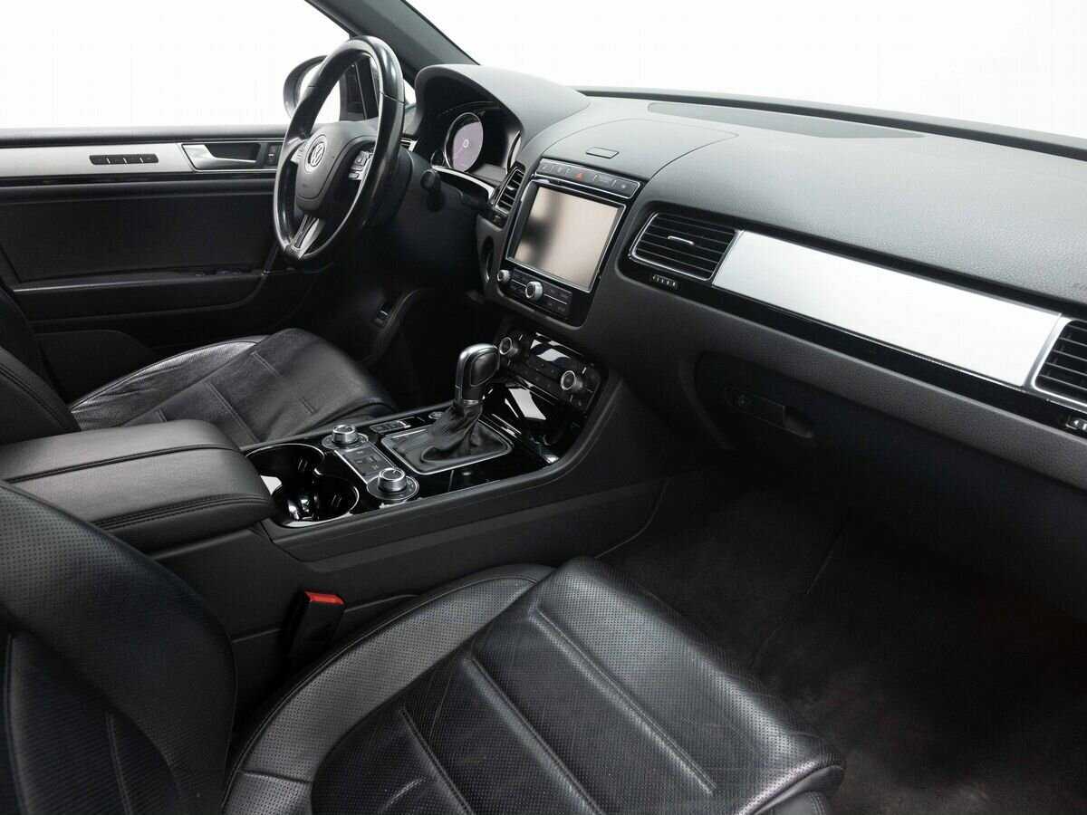 Купить Volkswagen Touareg, 2017, 225 622 км, фото №11