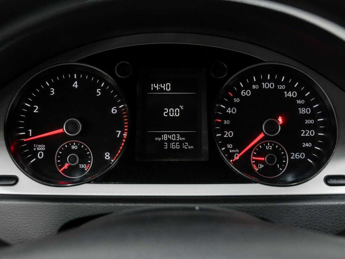 Купить Volkswagen Passat, 2010, 316 610 км, фото №18